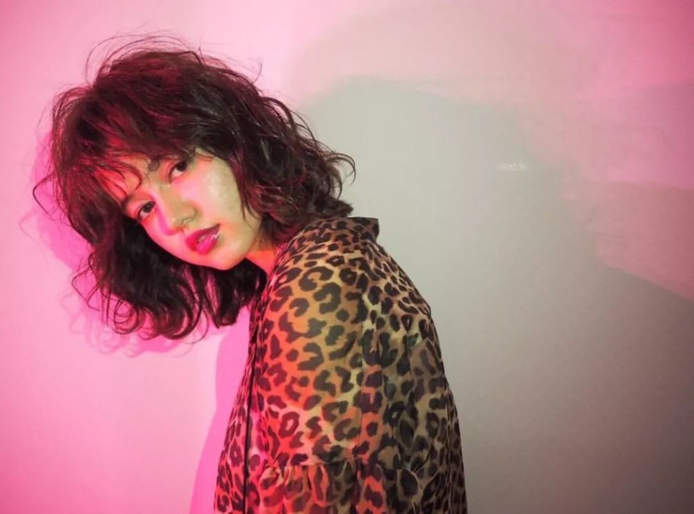 最近居然开始流行复古小卷发了