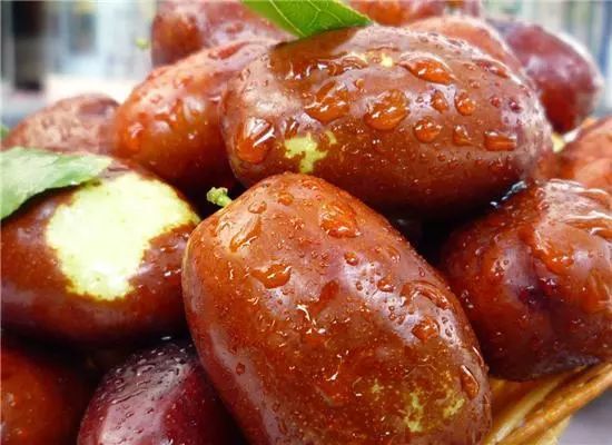 在灵武,有一种美味,叫灵武长枣