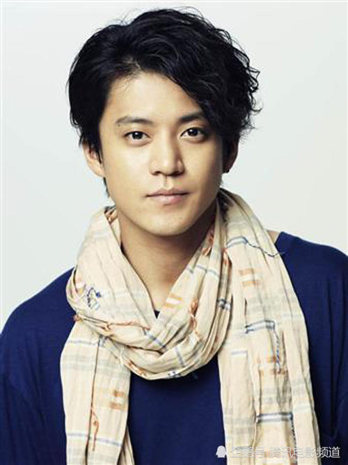 小栗旬正式进军好莱坞 接拍《哥斯拉大战金刚》中重要角色