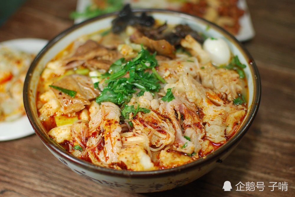 2人吃葫芦头花了130 多数人没见过双头葫芦头有多壕