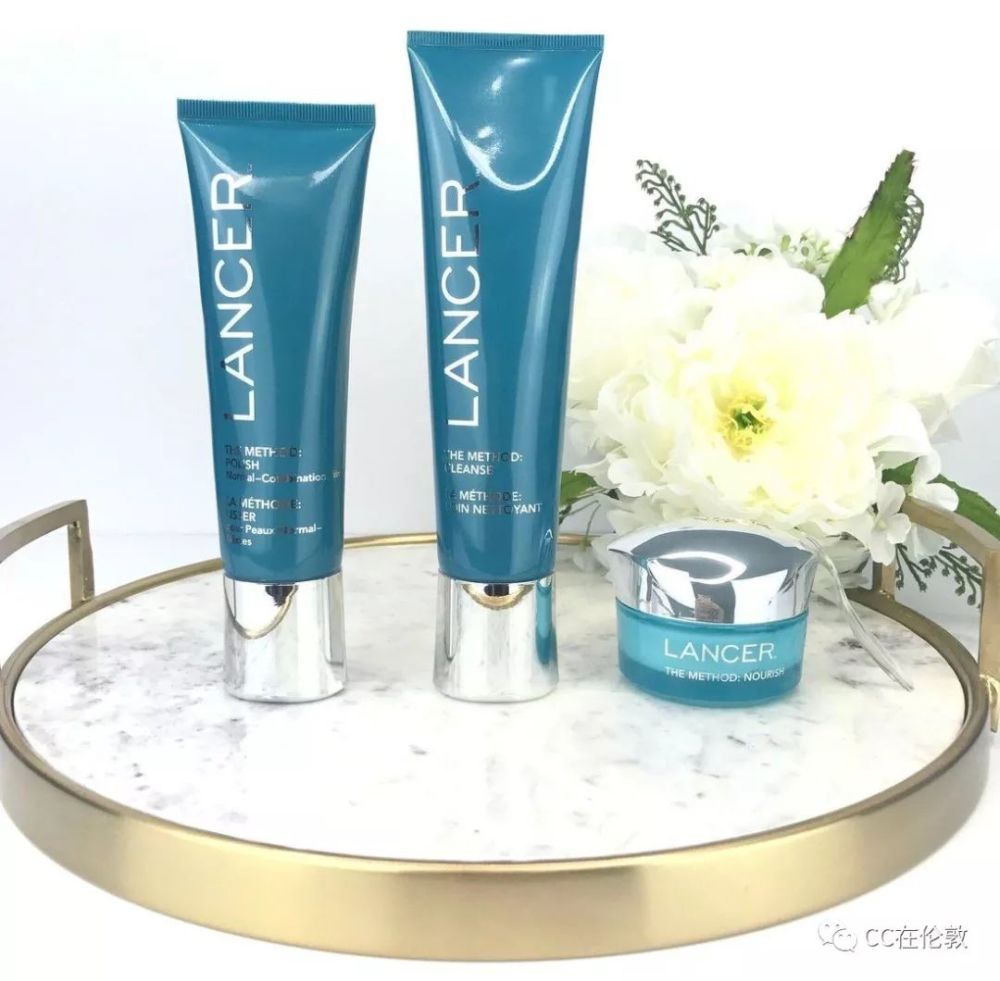 毛孔黑头大作战,看我用什么把它们在视觉上隐形