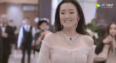 巩俐|《夺冠》爆火：55岁的巩俐，凭什么演郎平？