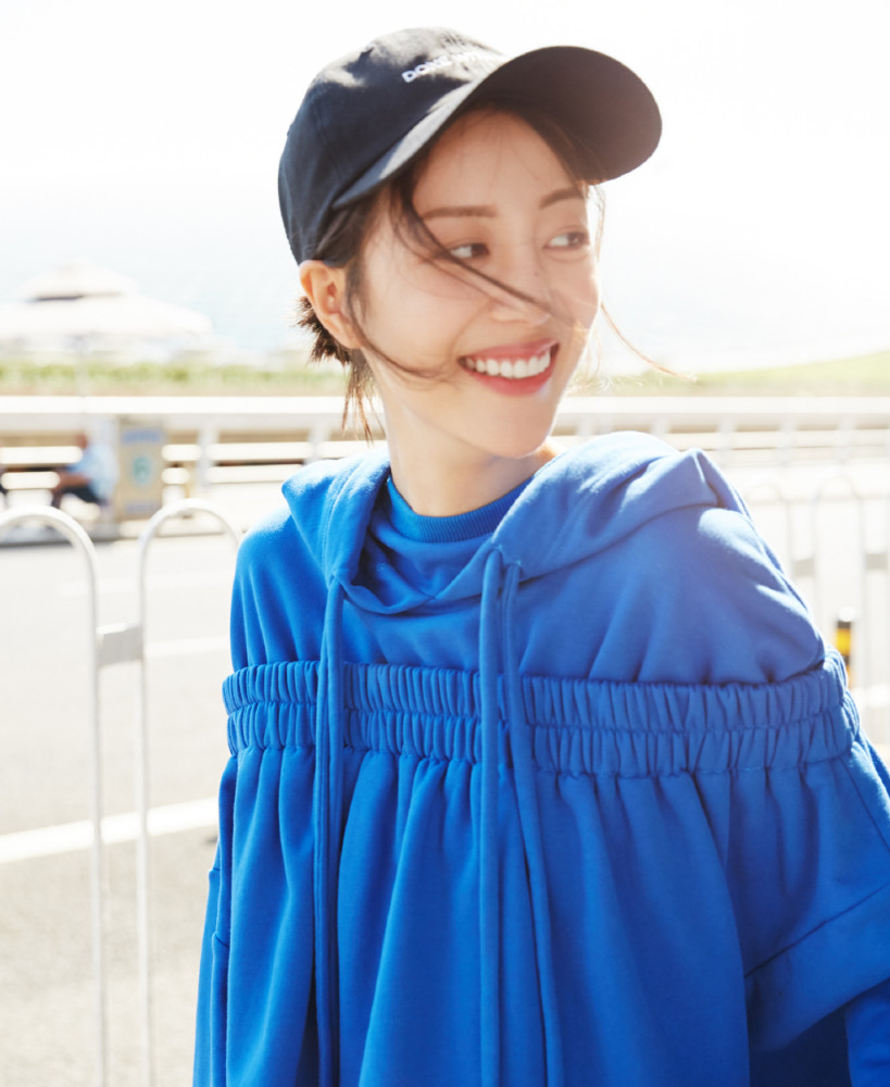 李溪芮新发型真漂亮!剪款波波头颜值气质高涨