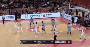 大郅第一个高徒问世!18岁超新星轰24分 6连败最大收获