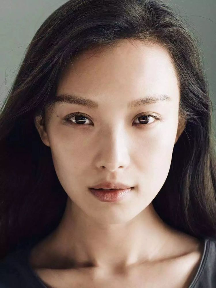 刺激性饮料对于皮肤的影响 常喝刺激性饮料会导致人体内分泌发生变化