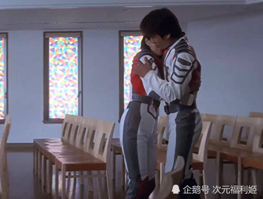 还记得大古和丽娜接吻的画面吗?大古的一句话让丽娜直接泪奔!