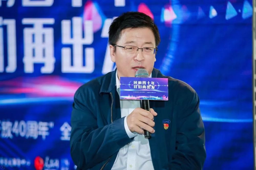 四期工程建设指挥部总指挥 张斌一期工程项目经理总部常务副总经理 杨