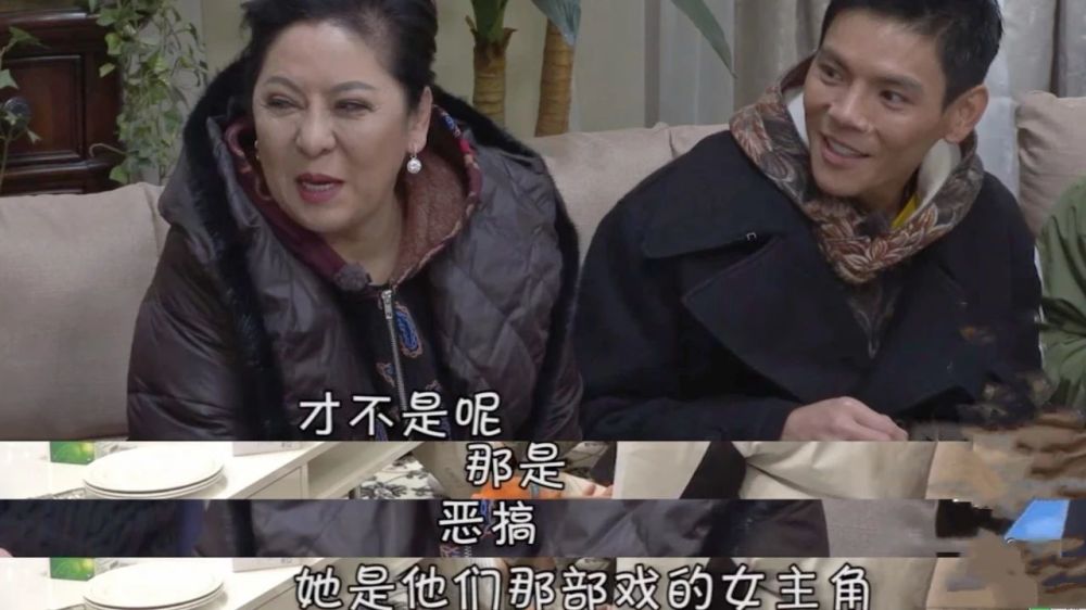 向太否認向佐戀情,笑稱郭碧婷比較合適,郭爸爸當場開條件