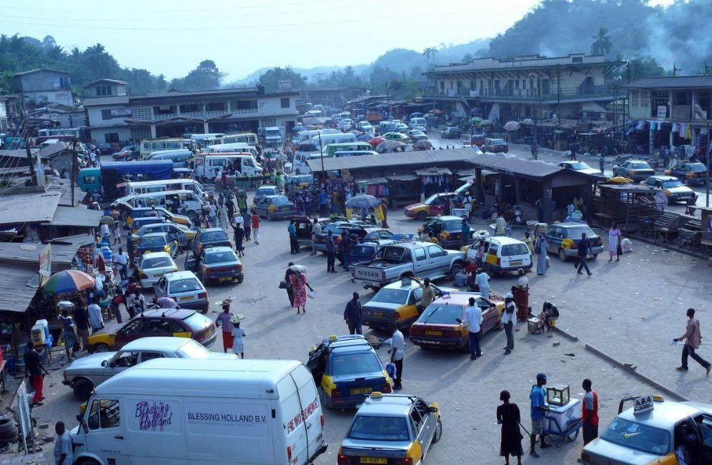 中国借给这个穷国670亿,如今中国收到一份稀缺