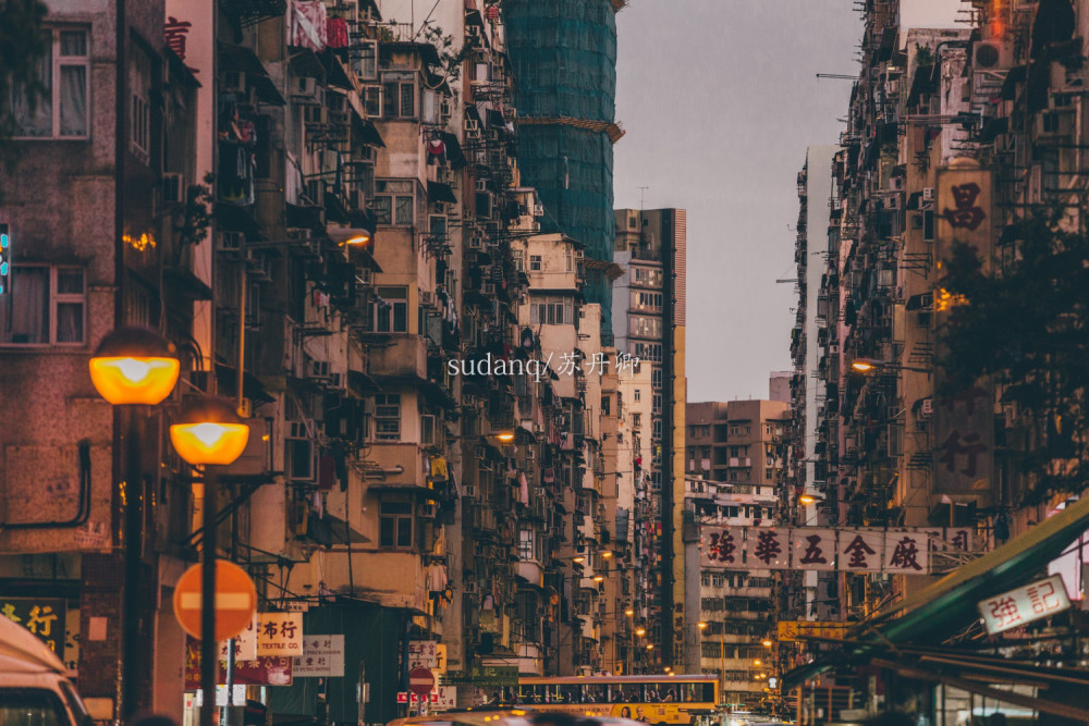 香港最穷地区,被称为贫民窟,但租金为何是全