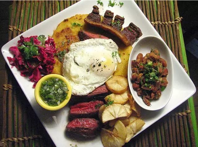 跟着美食去旅行——哥伦比亚美食