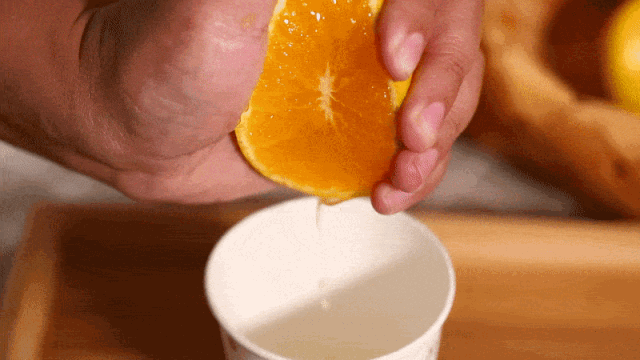 如果有榨汁儿需求,或者做甜品的话,选它准没错.