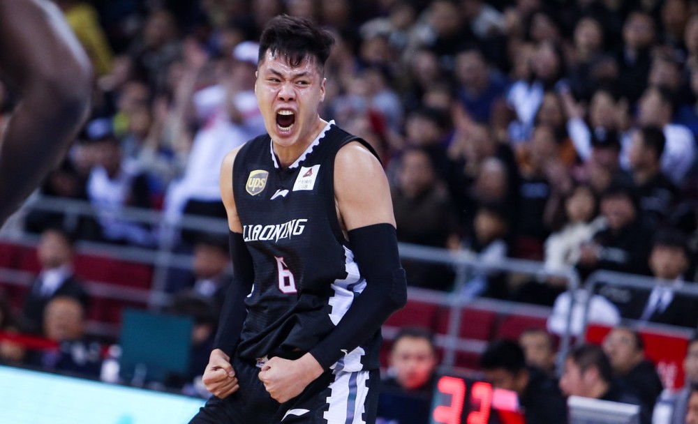 贺天举连续2场首发,心稳了手也稳了,找回自信他正在慢慢变好