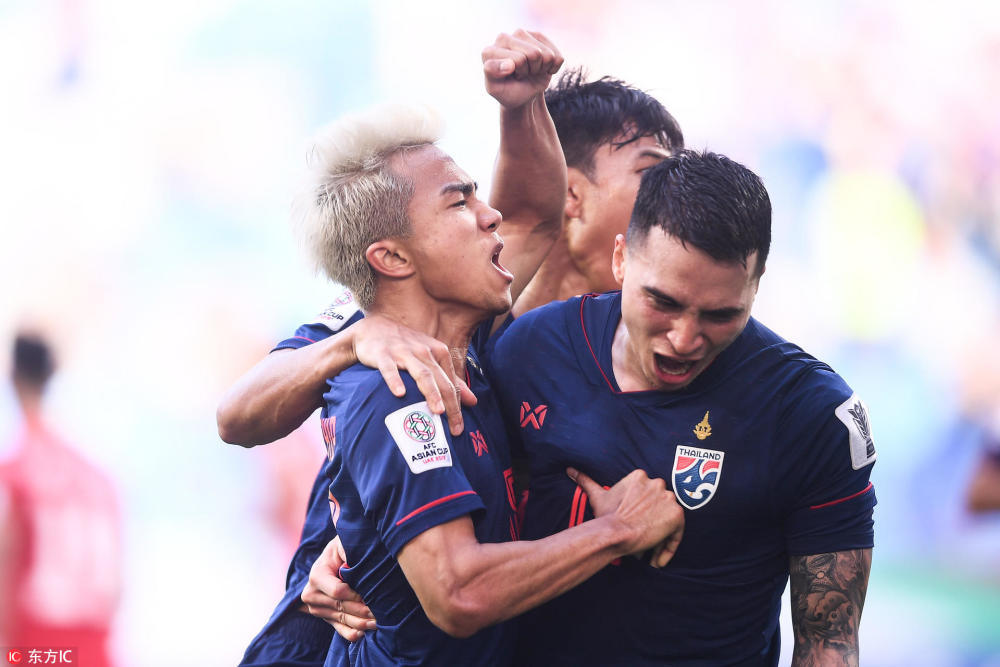 泰国梅西练级J联赛身价200万欧 被郑智照顾90