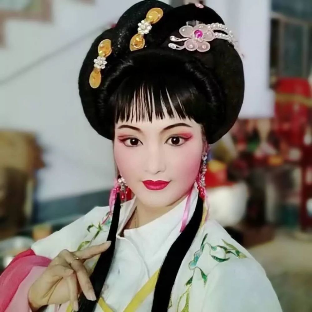 杨舜平老师 汕头剧团演员:邱小佳 澄海市潮剧团演员:许燕璇