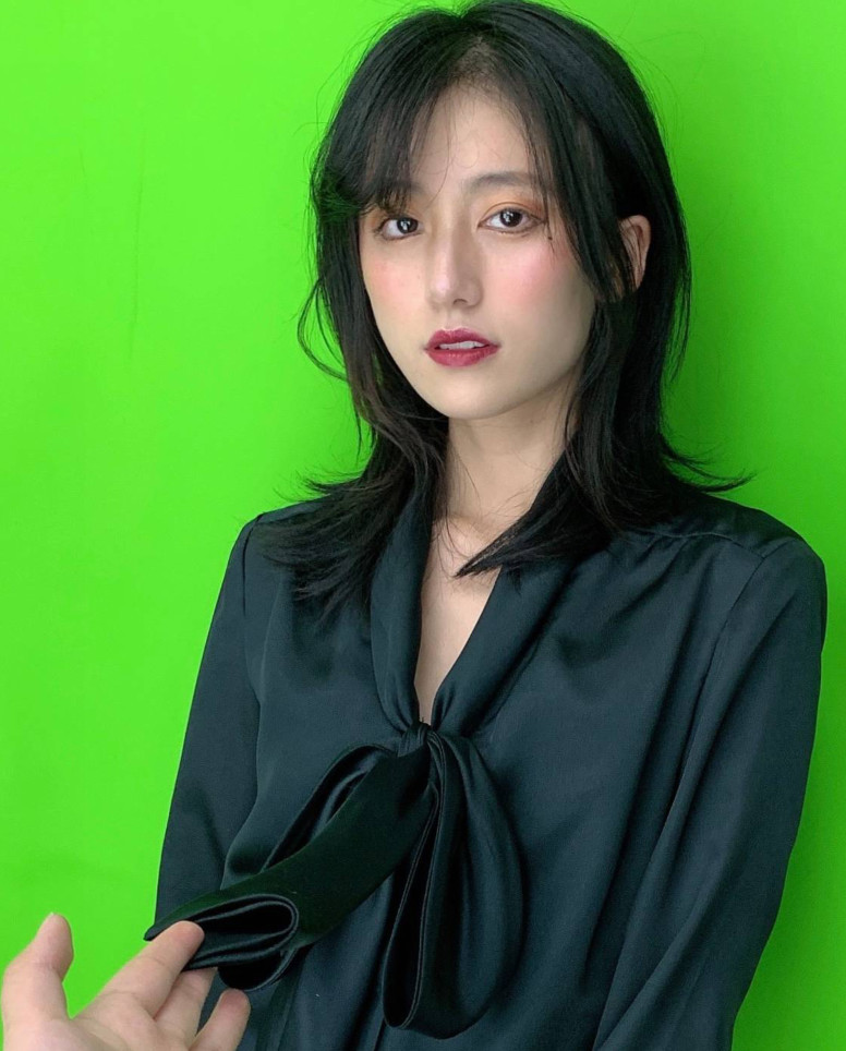 李诞老婆尝试浓妆,被"吐槽"没了辨识度,网友:浓妆淡抹总相宜