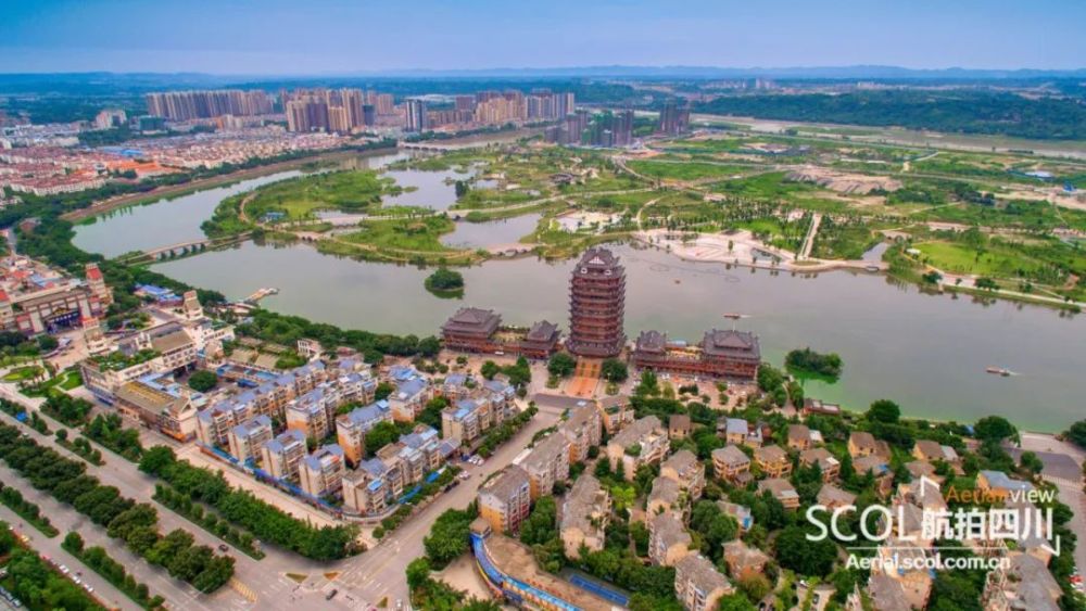 这是媒体首次以航拍方式 对全省21个市州183个区县 实现全面覆盖 在