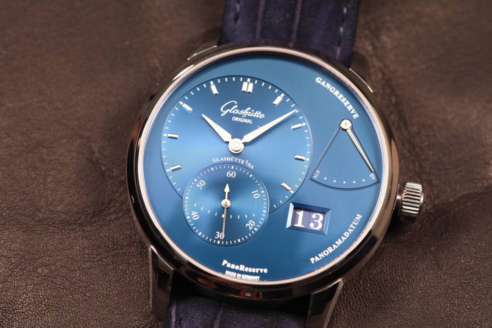 格拉苏蒂腕表自行处理手表进水的方法