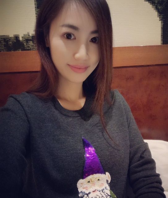 端午节后马蓉晒上班自拍,自称非圈内人士否认出道进入娱乐圈