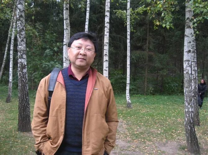 聂志平:白话文经典作家老舍作品中为什么有"起去"?