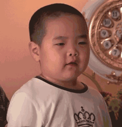 等比例长大!《乡村爱情》"谢飞机"近照罕见曝光 曾因表情包成名