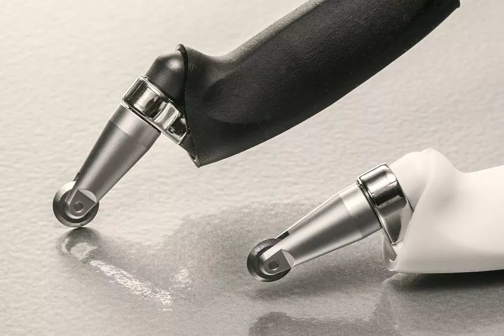 这把美工刀采用了世界上最硬的金属却刮不伤手