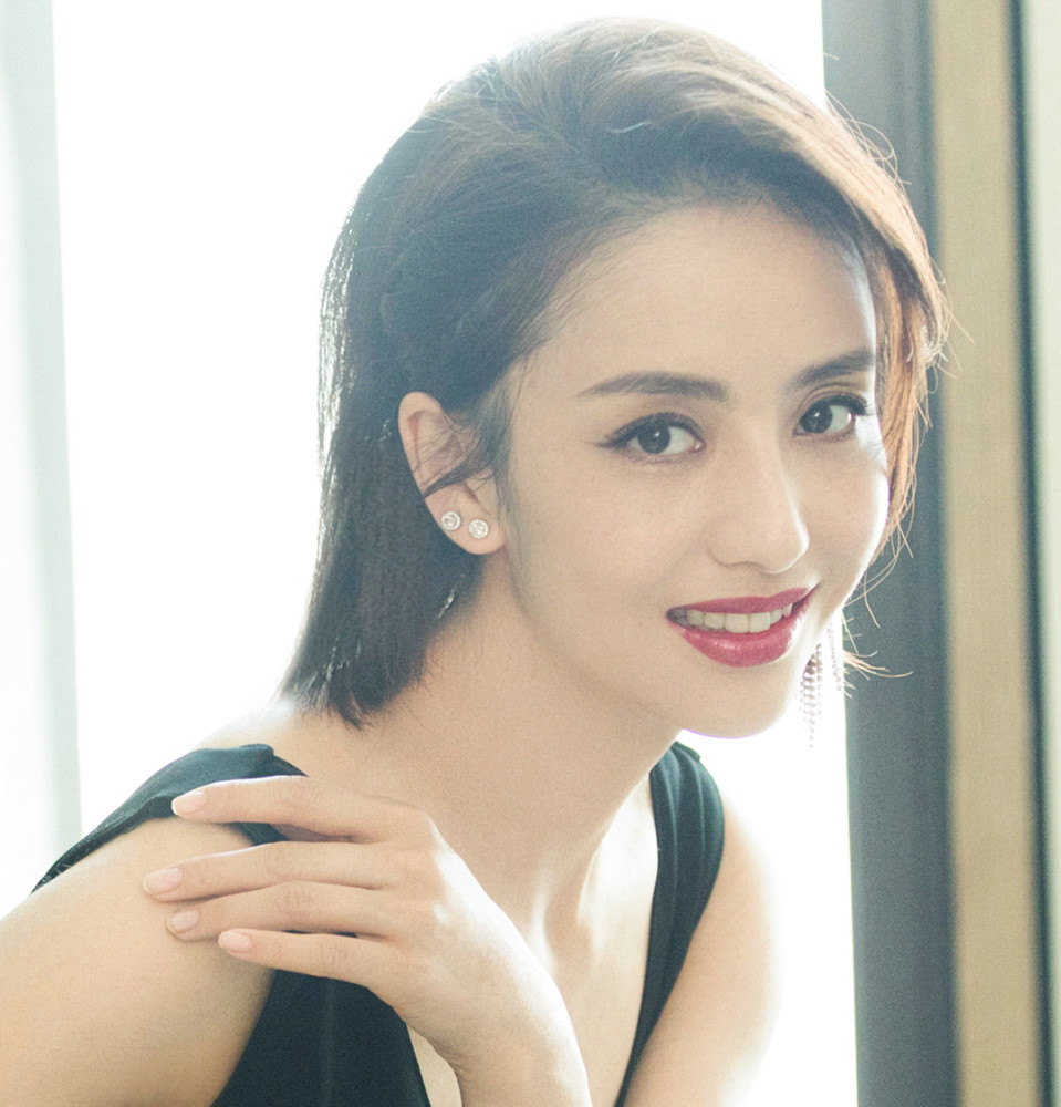 佟丽娅精致小脸很美,这几个瘦脸修容小技巧你get了吗?