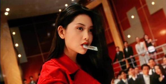 邱淑贞女儿沈月伦敦时装周走秀 将接班时尚事