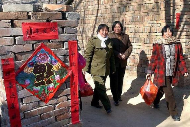 近年,农村刮起"断亲"怪风,亲情变淡,走动也少了,咋回事?