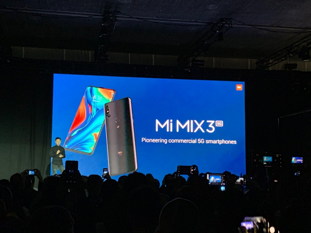小米MWC发布会:小米9国际版亮相 首款5G手机