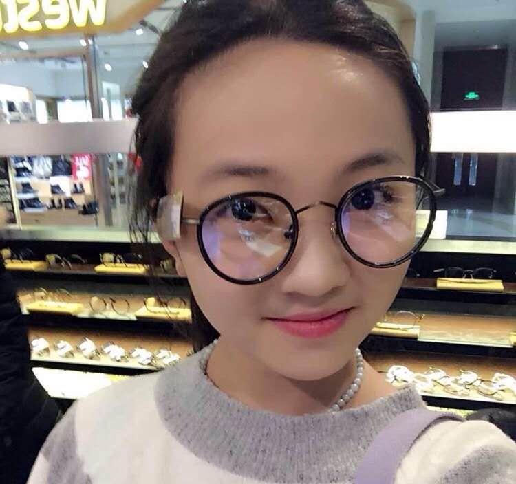 林妙可的颜值又没维持住,发福老十岁,网友:南艺食堂太好吃?