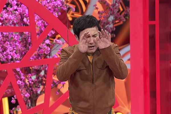 《王牌对王牌》沈腾被吊威亚,他随口一句话,引众网友"反感"!