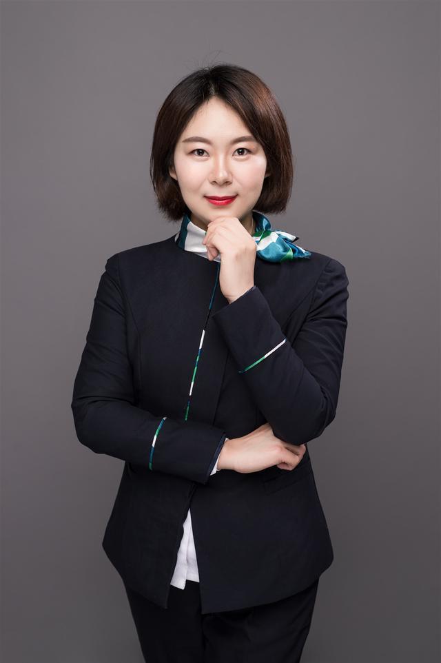 新形象心服务新未来记民生银行优秀柜员曹丽娜