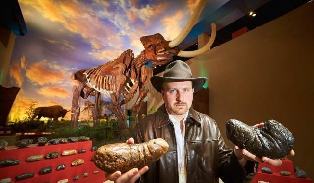 最奇葩的吉尼斯世界记录,第三项世界纪录,喜欢收集大便的人!