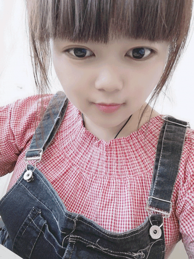 "赤峰生活网"第1232期封面人物:小阿琪