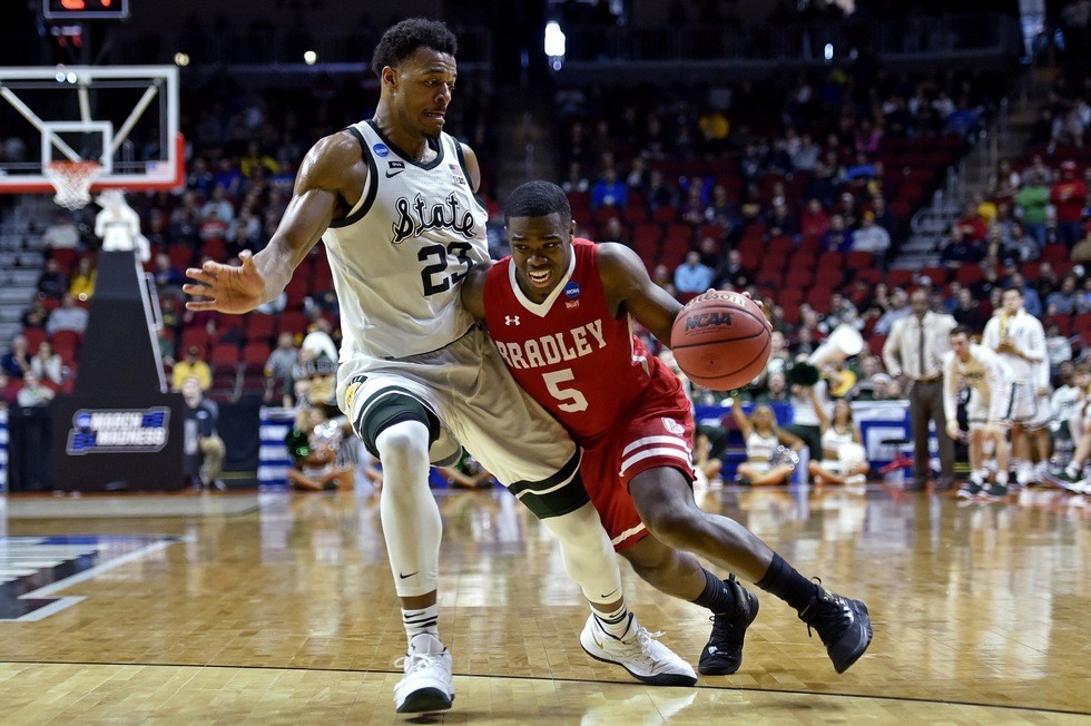 组图ncaa64强首个比赛日对阵激烈开启疯狂三月