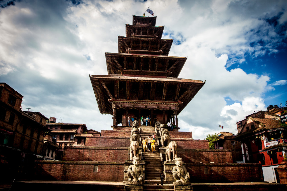 这一城市50平方公里,却挤了500万人,当地人幸福感还很高!