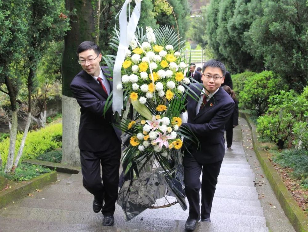 永嘉县检察院开展清明祭英烈活动