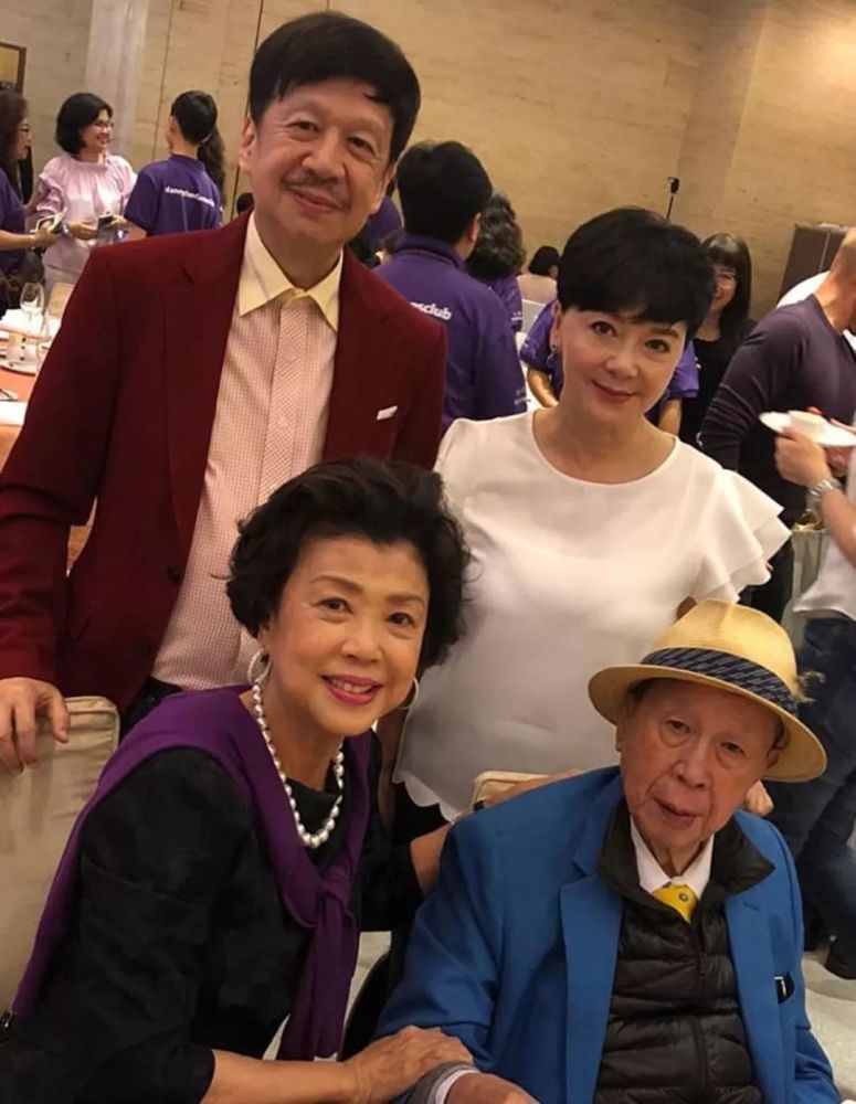 台山老鄉陳百強父親離世,享年95歲與兒子天國團聚!