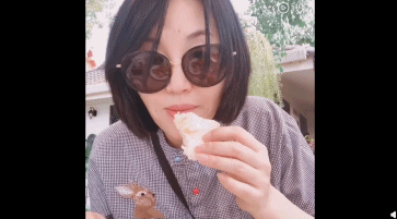 \