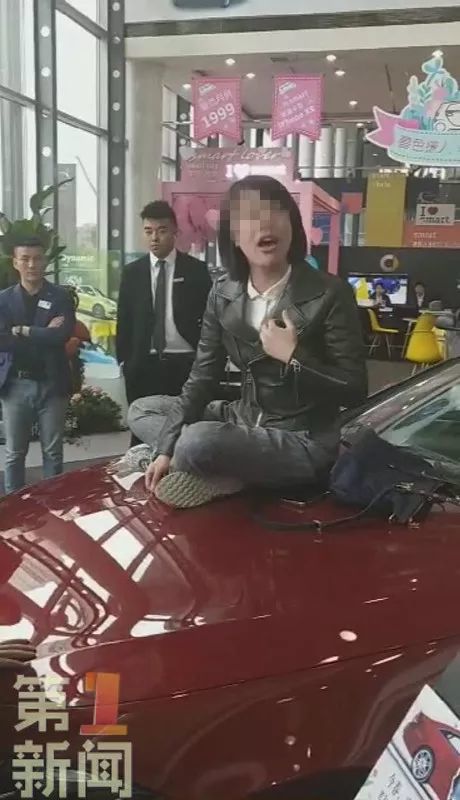 没出店发动机漏油!奔驰女车主哭诉维权事件有了新进展