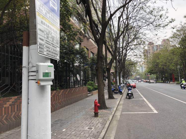 昌平路地面停车位即将"通电",最快"五一"节后启用