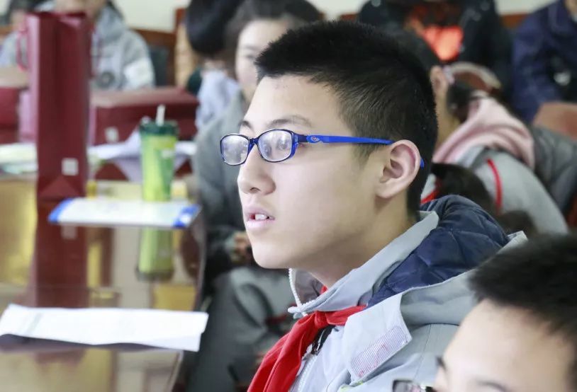 同济二附中学生参加环境问题观察研学周末营回