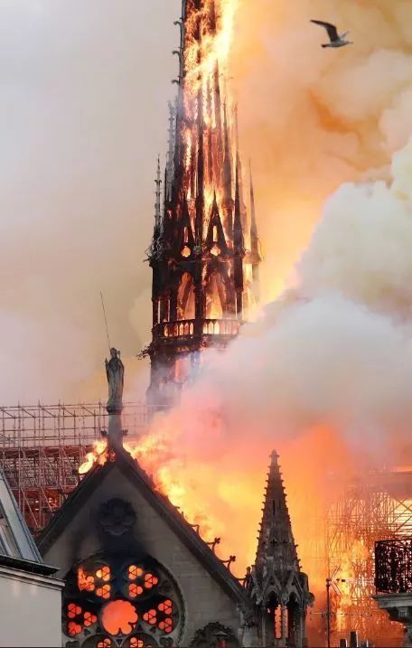 巴黎圣母院大火:这世上没有什么是永垂不朽的
