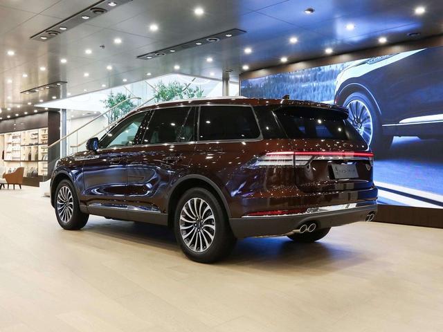 定位中大型suv全新林肯飞行家亮相上海车展