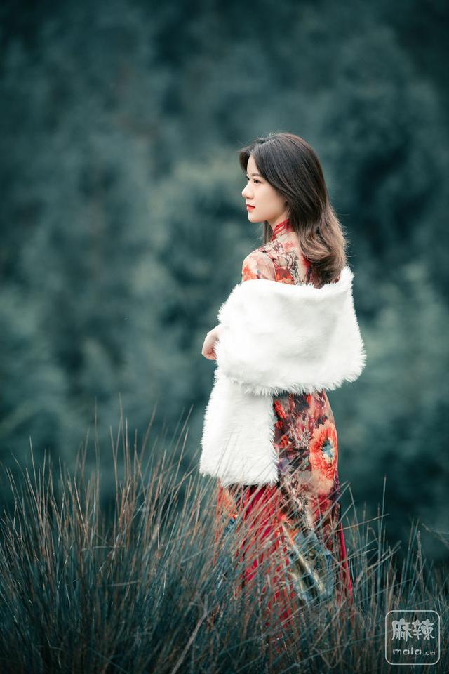 摄影精选:走进邛崃南宝山 镜头捕捉古装美女