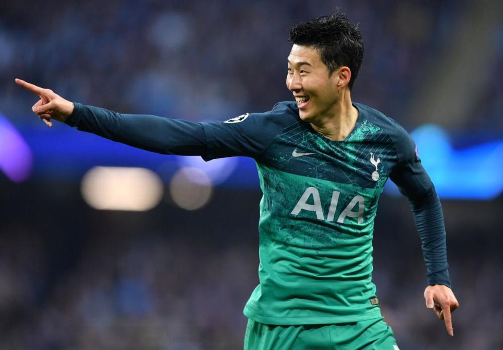 孙兴慜c罗争fifa20封面粉丝隔空大战他这赛季比c罗强