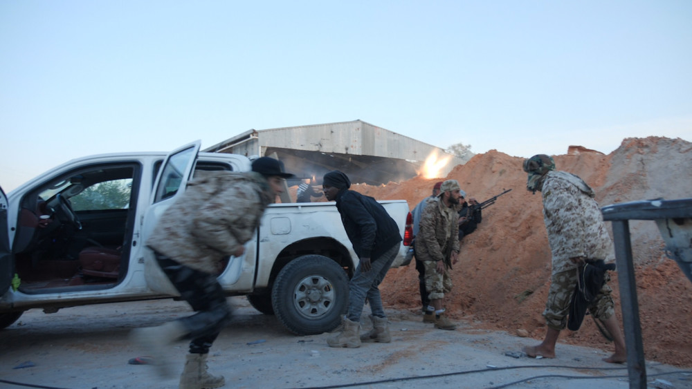 利比亚内战逆转!国民军士兵接连被俘,惊现大量童子军