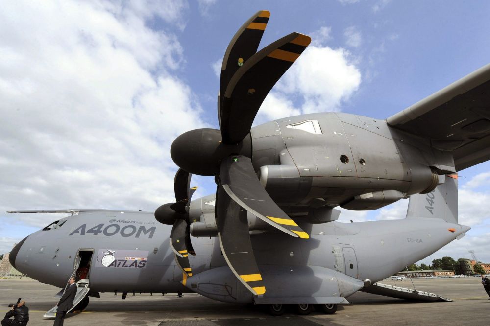 有钱人的世界超乎你想象印尼石油公司欲买西方军用运输机跑业务