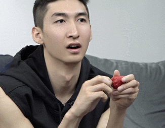 《我家那小子2》终于定档了,维嘉没动,钱枫没动,还多了一个他